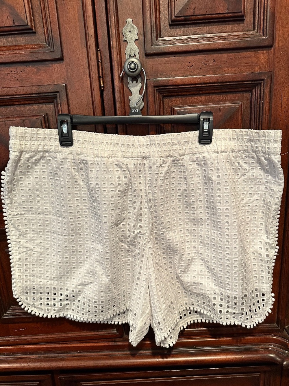 2X Lilly Pulitzer for Target Eyelet white shorts LINED Not Stretchy 5" inseam